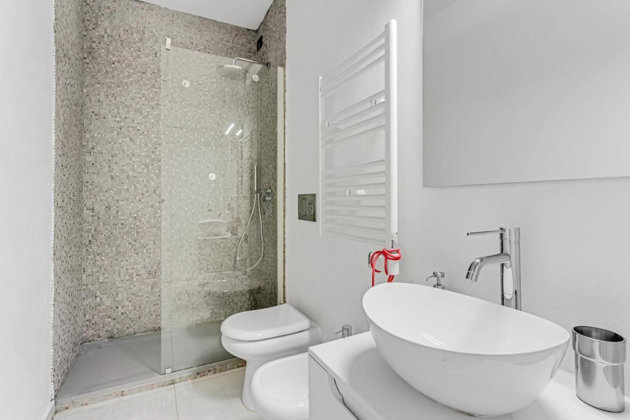 Metro M1 - Smart Home, Fast Free Wifi & Netflix Милан Экстерьер фото