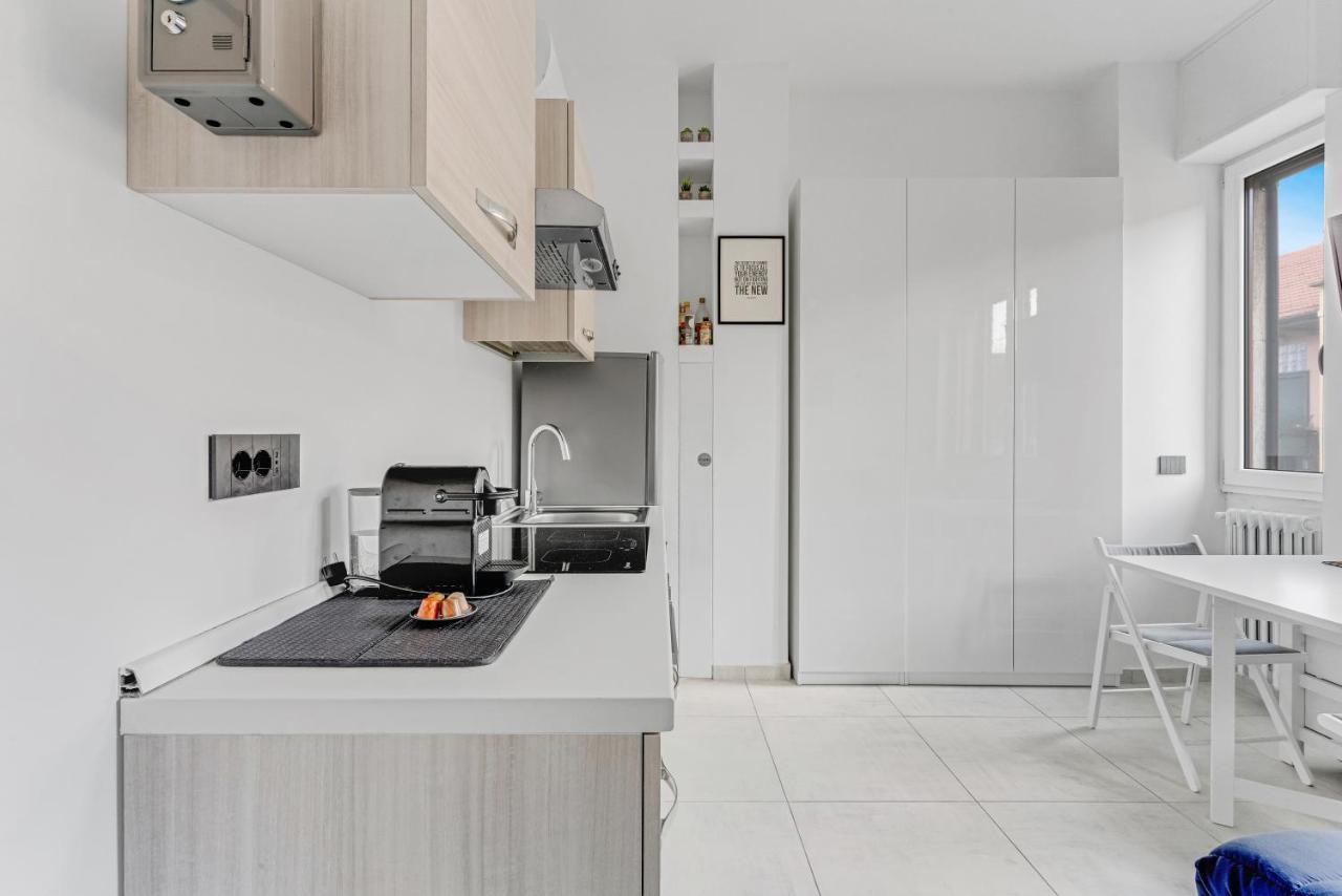 Metro M1 - Smart Home, Fast Free Wifi & Netflix Милан Экстерьер фото